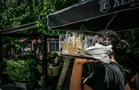 Δεκαπενταύγουστος: Πως θα πληρωθούν για την αργία οι εργαζόμενοι του ιδιωτικού τομέα