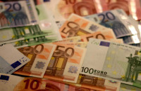 Προϋπολογισμός Πρωτογενές πλεόνασμα 5,7 δισεκατομμύρια – Στα 42,9 δισ. ανήλθαν τα έσοδα από φόρους