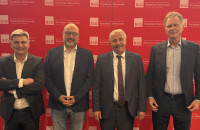 Ευρωβουλευτές ΠΑΣΟΚ: «Τα data centers «διψούν» για νερό και «καίνε» ρεύμα - Ποιος θα πληρώσει τον λογαριασμό» ;