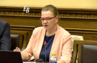 Ελενα Τούσκα: «Τα παιδιά μας δεν είναι πελάτες! Οι παιδικοί σταθμοί δεν είναι χώρος επιχειρηματικής δράσης»