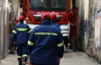 Κακοκαιρία: Ένας άνδρας και μια γυναίκα απεγκλωβίστηκαν από όχημα στα Πολιτικά της Εύβοιας