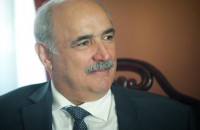 Μάρκος Μπόλαρης: «Το καθεστώς της διαφθοράς καταρρέει με πάταγο»