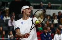 Davis Cup: Νέα ήττα για τον Στέφανο Σακελλαρίδη και αποκλεισμός για την Ελλάδα με 3-2 από τη Σλοβακία