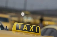Νέα Ιωνία: 35χρονος δάγκωσε και έκοψε το αυτί οδηγού ταξί – Στο νοσοκομείο 54χρονη