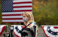 Τζο Μπάιντεν: Γυναίκες και πολίτες άνω των 65 το ισχυρό χαρτί του.