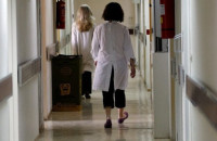 Π.Ο.Ε.ΔΗ.Ν: Παράταση στις ενεργείς συμβάσεις του Επικουρικού προσωπικού έως 31/10/2021