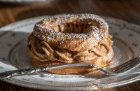 Συνταγή για παρί μπρεστ: Το ιδανικό γλυκό για τη γιορτή των ερωτευμένων