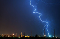 Ο άνδρας που δεν έβλεπε και δεν άκουγε μέχρι που τον χτύπησε κεραυνός