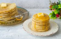 Baghrir: Τα μαροκινά pancakes γίνονται με σιμιγδάλι και είναι σαν σφουγγαράκια