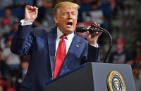 Εισβολή στο Καπιτώλιο: Μέχρι πού θα φτάσει ο Τραμπ – Έρχεται άμεση καθαίρεση;