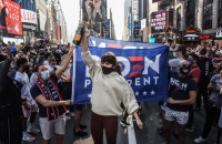 Οι Αμερικανοί βγαίνουν στους δρόμους- Πανηγυρίζουν για τον Τζο Μπάιντεν