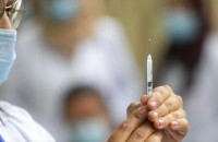 Ιταλία: 23χρονη έλαβε κατά λάθος έξι δόσεις του εμβολίου της Pfizer-BioNTech