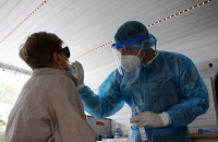 Σήμερα στο Δήμο Σερρών επί της οδού Δορυλαίου Δωρεάν rapid tests σε πεζούς