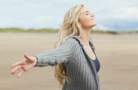 18 συμβουλές ψυχικής ευεξίας για να νιώσεις όμορφα και καλά με τον εαυτό σου