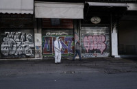 Ο κοροναϊός σφυροκοπά την Ευρώπη: Νέα μέτρα στην Ελλάδα – Επέστρεψε ο εφιάλτης του lockdown