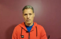 Αποφασισμένος να μείνει στο προσκήνιο της δημοσιότητας ο Γρηγόρης Πετράκος – Ξεσπά για την ακύρωση της παρέλασης λόγω του θανάτου της Γεννηματά !