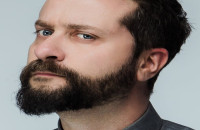 Ζήσης Ρούμπος: Έθρεψα για χρόνια μέσα μου ένα τέρας. Το ισχυρό φύλο. Έκανα ψυχανάλυση για να το “σκοτώσω”