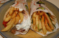 Στα 4,5 ευρώ την άλλη εβδομάδα το σουβλάκι – Ξεχειλίζει η οργή του κόσμου