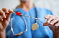 Rapid test – Τι ισχύει με την ανίχνευση της Όμικρον