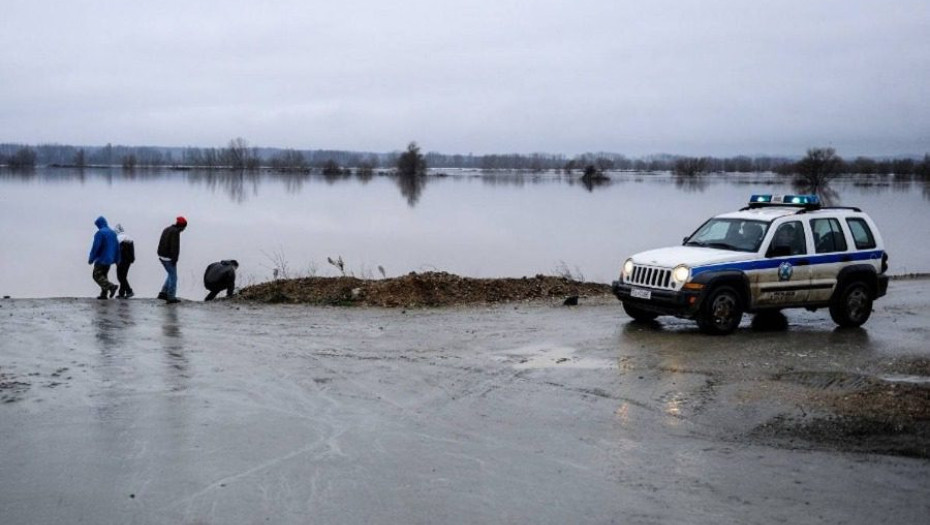 Έρευνες για τον εντοπισμό αγνοούμενων στον ποταμό Έβρο – Ανάμεσά τους 3 παιδιά