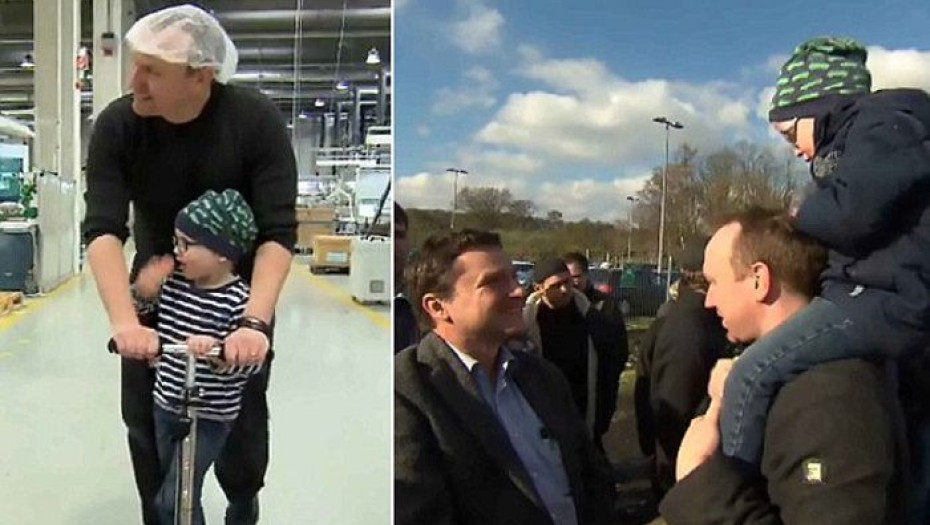 EΡΓΑΤΕΣ ΣΕ ΕΡΓΟΣΤΑΣΙΟ ΧΑΡΙΣΑΝ 3.300 ΥΠΕΡΩΡΙΕΣ ΣΕ ΣΥΝΑΔΕΛΦΟ ΤΟΥΣ ΓΙΑ ΝΑ ΜΕΙΝΕΙ ΜΕ ΤΩΝ 3 ΕΤΩΝ ΓΙΟ ΤΟΥ ΠΟΥ ΠΑΛΕΥΕΙ ΜΕ ΛΕΥΧΑΙΜΙΑ!