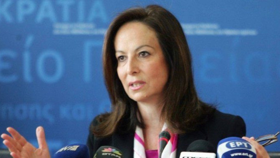 ΑΝΝΑ ΔΙΑΜΑΝΤΟΠΟΥΛΟΥ:«ΝΑ ΜΗΝ ΔΙΝΕΤΑΙ ΑΠΟΛΥΤΗΡΙΟ ΛΥΚΕΙΟΥ ΕΑΝ Ο ΜΑΘΗΤΗΣ ΔΕΝ ΓΝΩΡΙΖΕΙ ΑΓΓΛΙΚΑ»