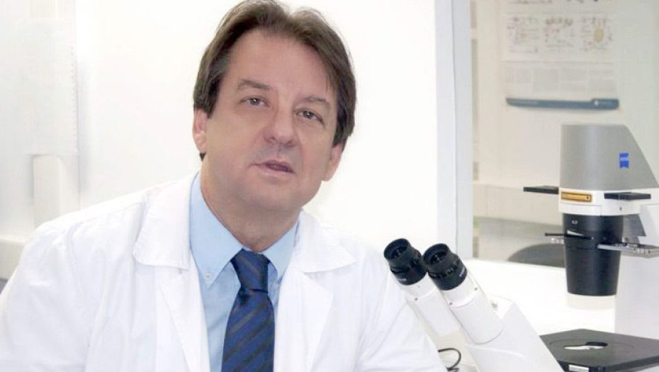 ΑΧΙΛΛΕΑΣ ΓΡΑΒΑΝΗΣ: «ΚΑΚΙΖΩ ΤΟΥΣ ΕΛΛΗΝΕΣ ΠΟΛΙΤΕΣ ΠΟΥ ΔΕΝ ΕΝΔΙΑΦΕΡΟΝΤΑΙ ΓΙΑ ΤΗΝ ΧΩΡΑ ΠΑΡΑ ΜΟΝΟ ΓΙΑ ΤΟΝ ΕΑΥΤΟ ΤΟΥΣ»