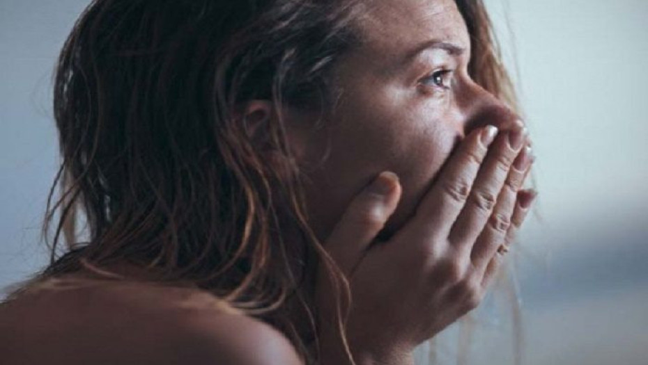 ΤΙ ΑΛΛΑΖΕΙ ΜΕΣΑ ΣΟΥ ΟΤΑΝ ΧΑΝΕΙΣ ΤΟΥΣ ΓΟΝΕΙΣ ΣΟΥ!