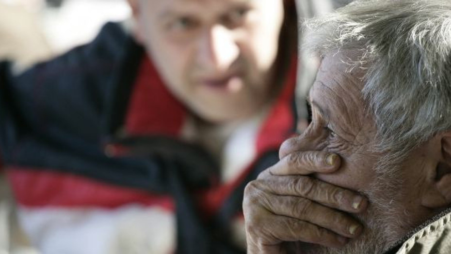 ΕΛΛΗΝΕΣ, Ο ΠΙΟ ΔΥΣΤΥΧΙΣΜΕΝΟΣ ΛΑΟΣ ΤΗΣ ΕΥΡΩΠΗΣ!