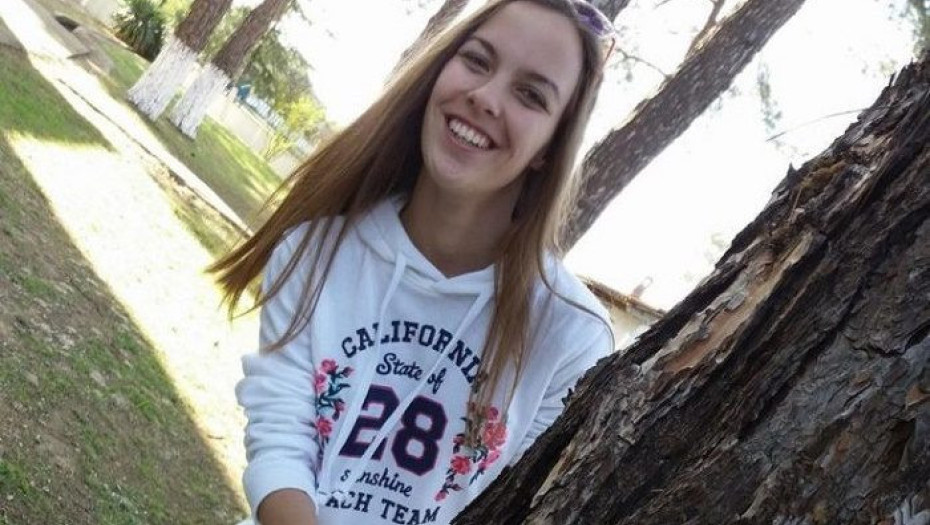 ΕΙΝΑΙ ΜΟΛΙΣ 16 ΧΡΟΝΩΝ ΚΑΙ ΔΗΜΙΟΥΡΓΗΣΕ ΜΙΑ ΕΦΑΡΜΟΓΗ ΓΙΑ ΚΙΝΗΤΑ ΠΟΥ ΣΩΖΕΙ ΖΩΕΣ!