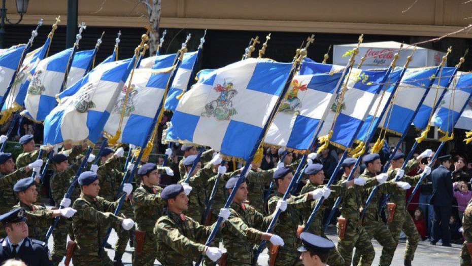 ΡΩΣΙΚΗ ΠΑΡΟΙΜΙΑ:O EΛΛΗΝΑΣ ΕΙΝΑΙ ΤΟ ΔΕΞΙ ΧΕΡΙ ΤΟΥ ΘΕΟΥ!