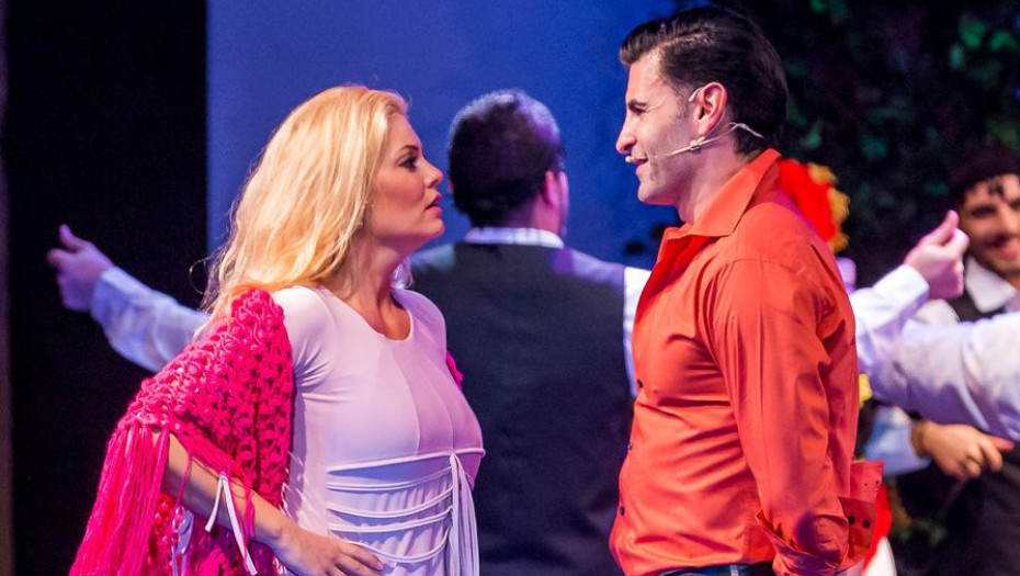 H ΜΑΡΙΑ ΚΟΡΙΝΘΙΟΥ ΚΑΙ Ο ΠΑΝΑΓΙΩΤΗΣ ΠΕΤΡΑΚΗΣ ΣΤΟ ΠΕΡΙΟΔΙΚΟ SOCIALPROFILE!!