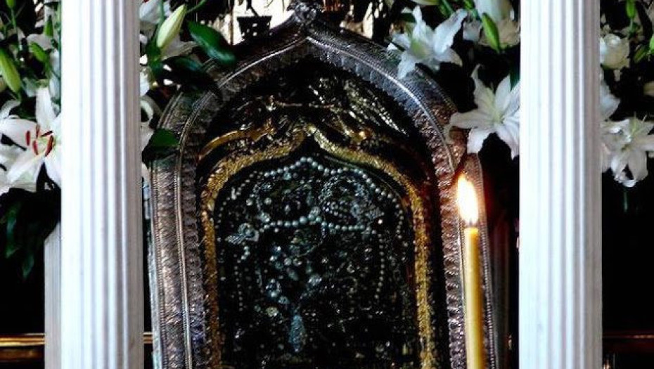 ΣΑΝ ΣΗΜΕΡΑ ΤΟ 1823: ΒΡΕΘΗΚΕ Η ΘΑΥΜΑΤΟΥΡΓΗ ΕΙΚΟΝΑ ΤΗΣ ΠΑΝΑΓΙΑΣ ΤΗΣ ΤΗΝΟΥ!