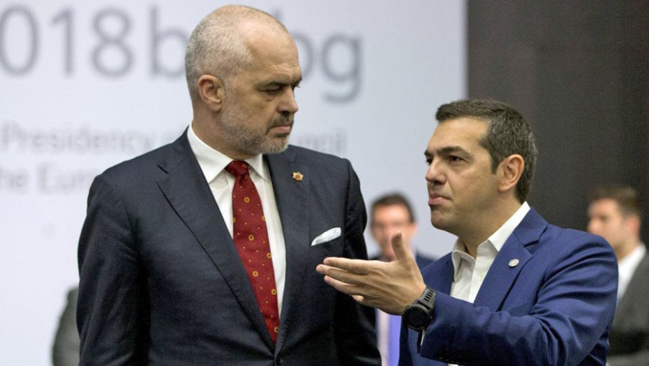 ΠΡΟΚΑΛΟΥΝ ΟΙ ΑΛΒΑΝΟΙ: ΚΑΤΗΓΟΡΟΥΝ ΤΗΝ ΕΛΛΑΔΑ ΓΙΑ ΔΟΛΟΦΟΝΙΑ ΑΛΒΑΝΟΥ ΑΠΟ ΑΛΒΑΝΟ!