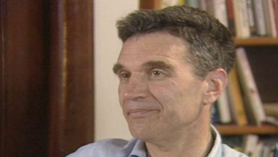 Ο ΓΝΩΣΤΟΣ ΨΥΧΟΛΟΓΟΣ Ρ. ΚΟΟΥΛΣ ΠΡΟΕΙΔΟΠΟΙΕΙ: ΡΙΞΤΕ ΤΟΥΣ ΡΥΘΜΟΥΣ ΤΩΝ ΠΑΙΔΙΩΝ ΣΑΣ. ΜΑΘΕΤΕ ΤΑ ΝΑ ΖΟΥΝ ΤΗ ΣΤΙΓΜΗ!