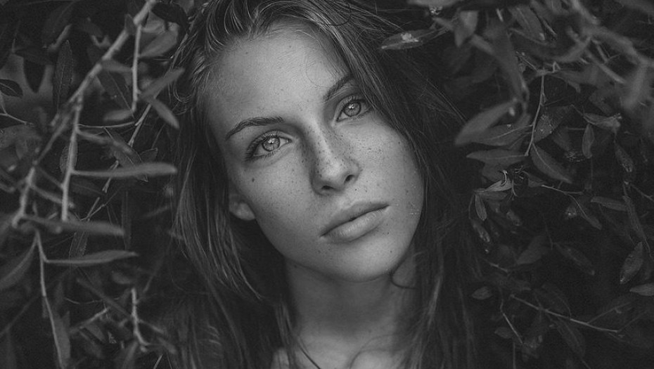 ΤΑ 8 ΣΗΜΑΔΙΑ ΠΟΥ ΔΕΙΧΝΟΥΝ ΠΩΣ ΕΙΣΤΕ ΔΥΝΑΤΟΙ ΑΝΘΡΩΠΟΙ ΜΕ ΕΥΑΙΣΘΗΤΗ ΨΥΧΗ!