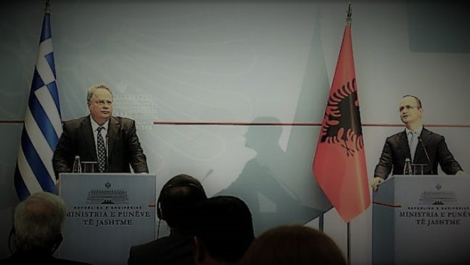 ΤΙ ΜΑΓΕΙΡΕΥΑΝ ΚΟΤΖΙΑΣ ΚΑΙ ΜΠΟΥΣΑΤΙ ΓΙΑ ΤΗ ΒΟΡΕΙΟ ΗΠΕΙΡΟ!