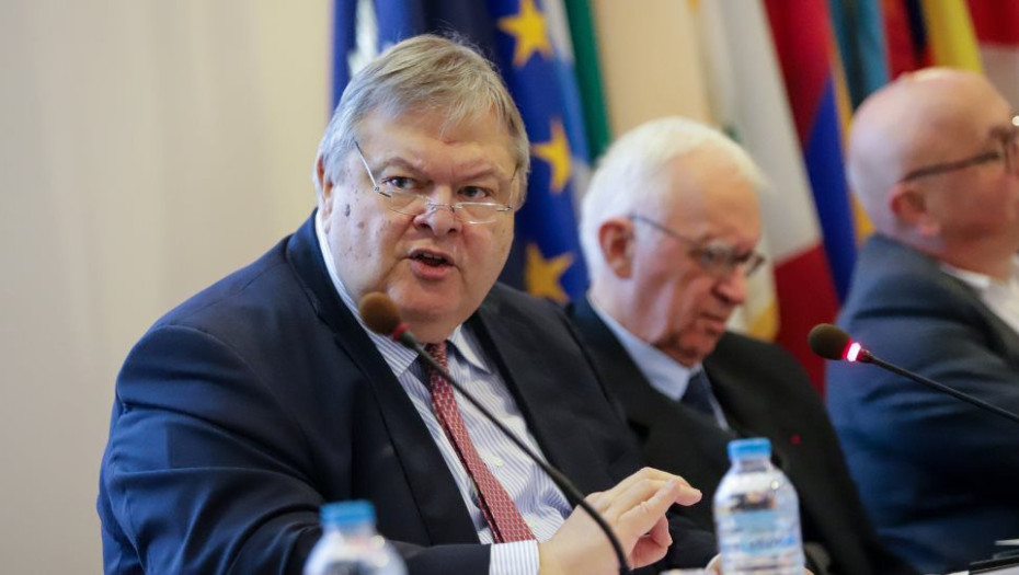 ΒΕΝΙΖΕΛΟΣ: ΔΕΝ ΘΑ ΕΒΑΖΑ ΤΟΝ ΚΑΜΜΕΝΟ ΣΤΟΥΣ ΠΑΡΑΓΟΝΤΕΣ ΤΗΣ ΣΟΒΑΡΟΤΗΤΑΣ!