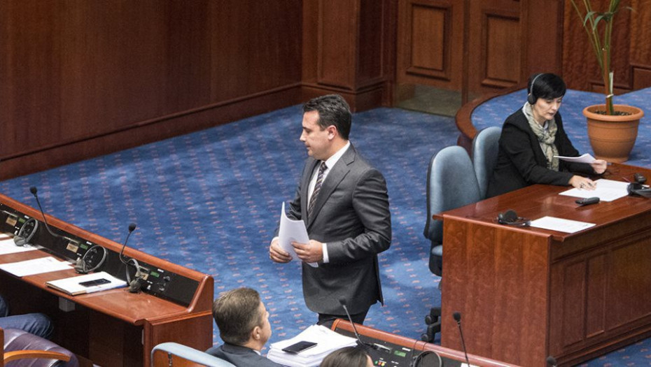 ΣΥΜΦΩΝΑ ΜΕ ΜΜΕ ΑΠΟ ΣΚΟΠΙΑ Ο ΖΑΕΦ ΕΞΑΣΦΑΛΙΣΕ ΠΛΕΙΟΨΗΦΙΑ ΓΙΑ ΤΗ ΣΥΝΤΑΓΜΑΤΙΚΗ ΑΝΑΘΕΩΡΗΣΗ ΓΙΑ ΤΗ ΣΥΜΦΩΝΙΑ ΤΩΝ ΠΡΕΣΠΩΝ!