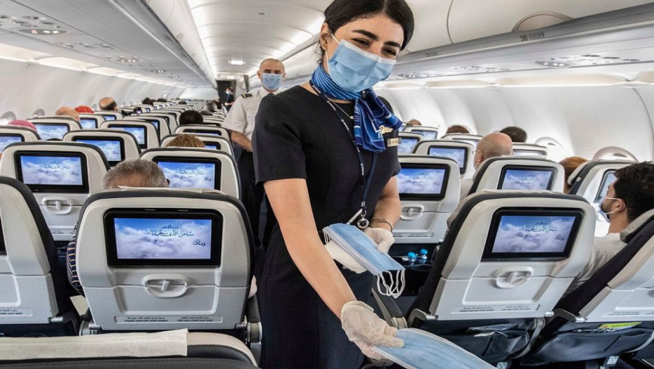 Χαλάρωση των υγειονομικών μέτρων στα αεροδρόμια