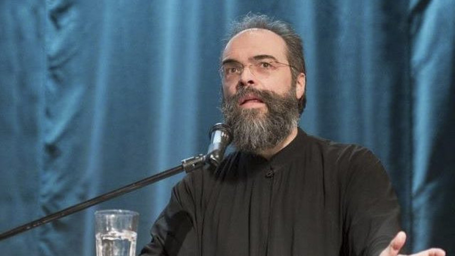 «Μακάριοι οι γονείς που δεν βαράνε τα παιδιά τους»: Τα λόγια του πατέρα Ανδρέα Κονάνου που αξίζει να διαβαστούν