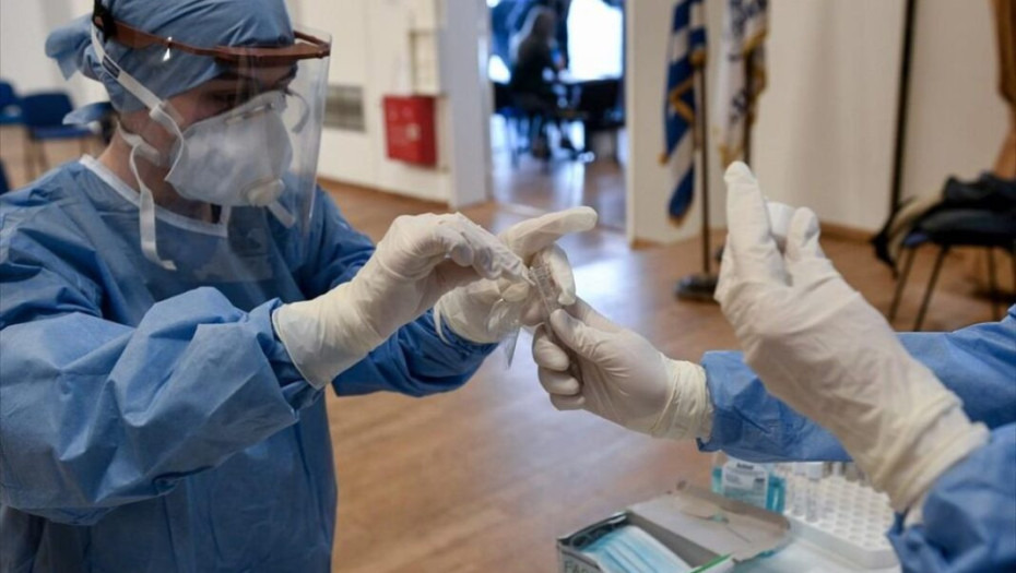 Κοροναϊός: Φόβοι για 6ο κύμα – «Τα στελέχη Ο4 και Ο5 που επικρατούν είναι εξαιρετικά νοσογόνα»