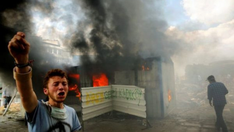 Ο αρχιτέκτονας του τουρκο-λιβυκού μνημονίου καταγγέλλει πως Η Ελλάδα βάζει τις φωτιές στην Τουρκία