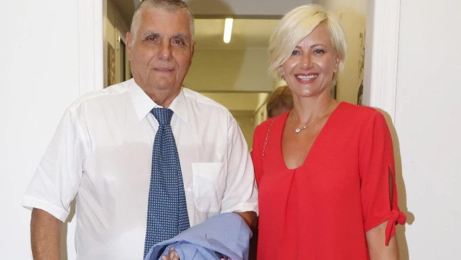 Μόνιμα στο Μαϊάμι αποφάσισε να ζήσει η χήρα του Γιώργου Τράγκα