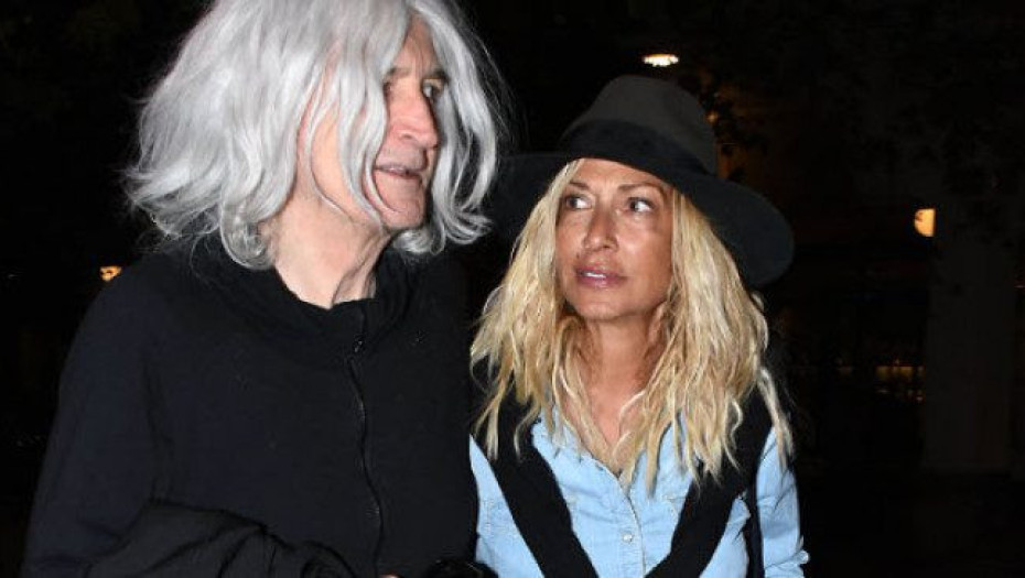 Ξανά μαζί Βίσση και Καρβέλας – Αγκαλιές και ντουέτα 30 χρόνια μετά