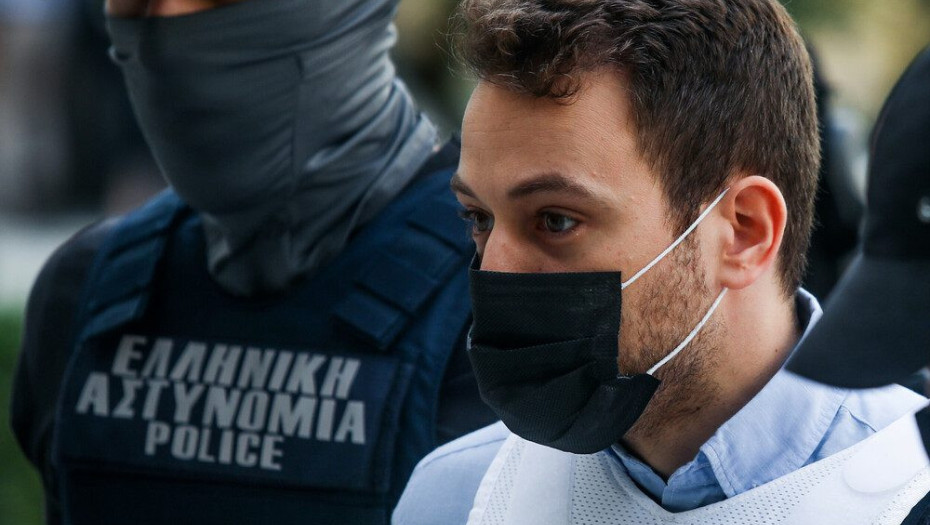 Μπάμπης Αναγνωστόπουλος: Μεταβίβασε την περιουσία του στη μικρή Λυδία