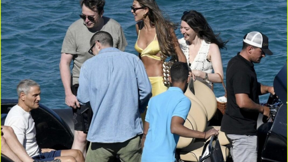 Έλον Μασκ: Το γιοτ αξίας 5 εκατ. ευρώ που νοίκιασε στη Μύκονο