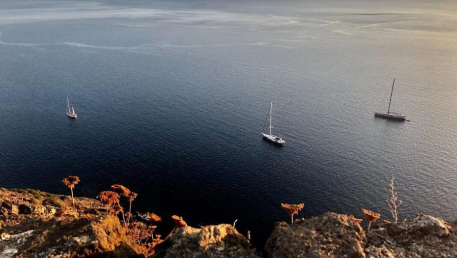 Ένα «ταξίδι» στους επίγειους «παράδεισους» της Ευρώπης που περιβάλλονται από θάλασσα