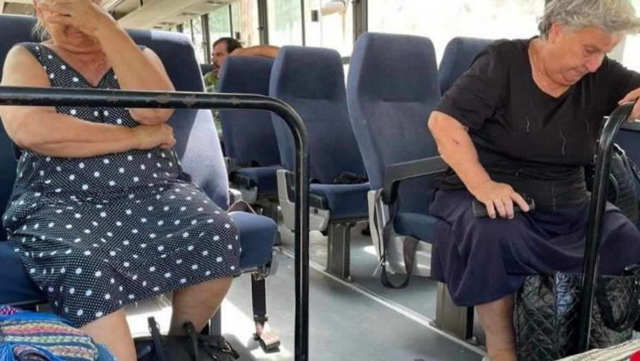 «Γροθιά» στο στομάχι οι εικόνες από τη Λέσβο – Οι κάτοικοι εγκαταλείπουν με δάκρυα στα μάτια