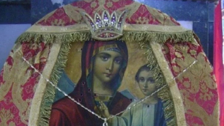 Η εικόνα της Παναγία που δέχτηκε 55 σφαίρες και το πρόσωπό Της έμεινε αλώβητο